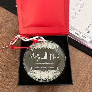 Personalized Wedding Ornament 2025: Elegant Glass Keepsake